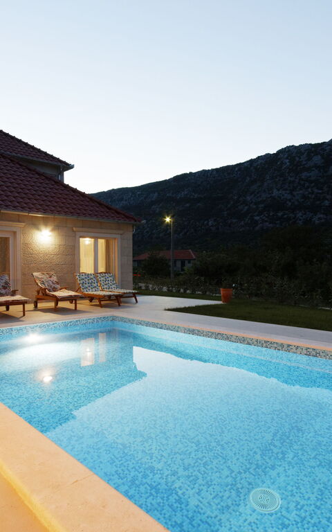 Villa Zupa: Building Exterior, Pool