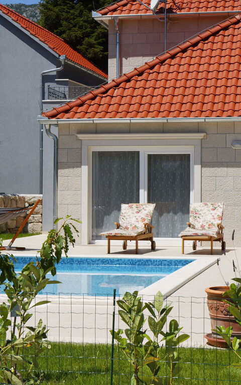 Villa Zupa: Building Exterior, Garden, Pool