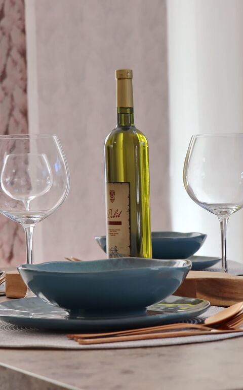 Villa Emerald: Dining Room