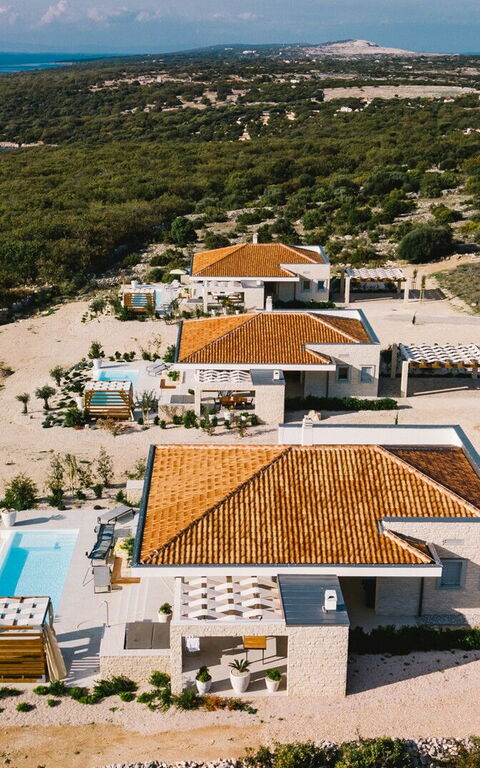 Villa Kelena: Building Exterior, Pool, Scenic View