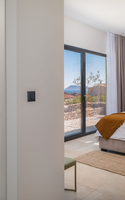 Villa Vivere: Balcony / Terrace / Patio, Bathroom, Bedroom, Scenic View