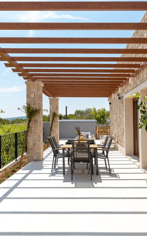 Villa Spectrum: Outdoor, Scenic View