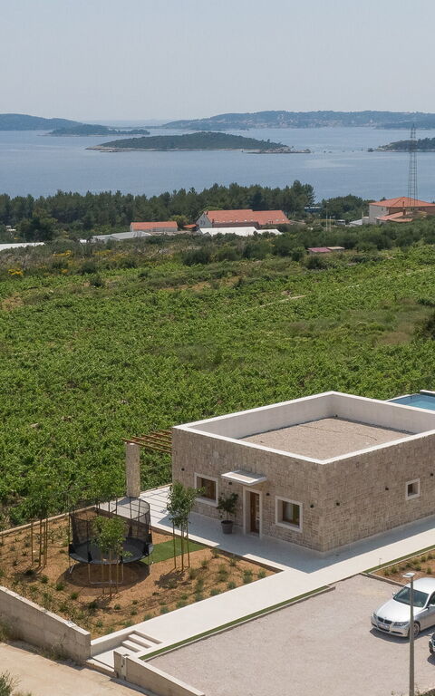 Villa Spectrum: Building Exterior, Scenic View