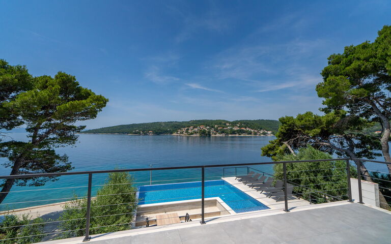 Villa Cosmic: Balcony / Terrace / Patio, Pool, Scenic View