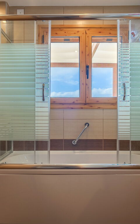 Villa Giorgos: Bathroom