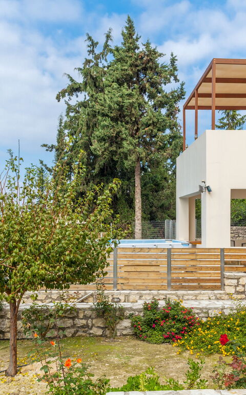 Villa Giorgos: Building Exterior, Garden, Outdoor