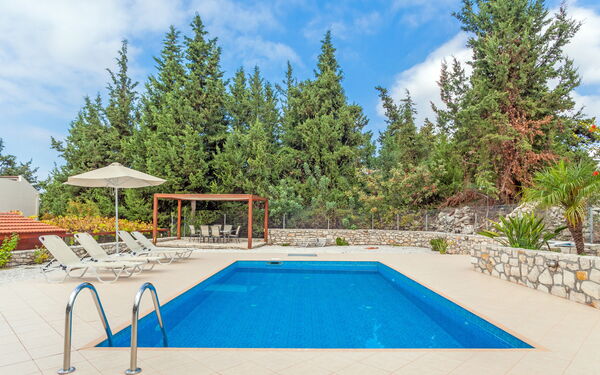 Villa Giorgos: Building Exterior, Outdoor, Pool