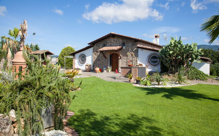 Villa Antici: Building Exterior, Garden, Main Entrance, Outdoor