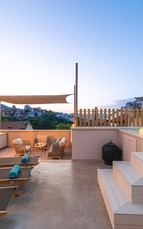 Villa Mirage: Building Exterior, Outdoor, Pool, Scenic View