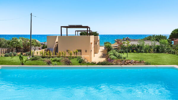 Magnolia Marina di Modica: Building Exterior, Garden, Outdoor, Pool, Scenic View