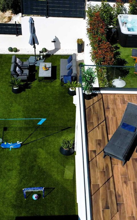 Villa Nikta: Balcony / Terrace / Patio, Garden, Hot Tub, Outdoor