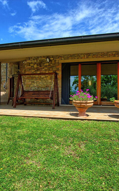 Villa Paradiso: Garden