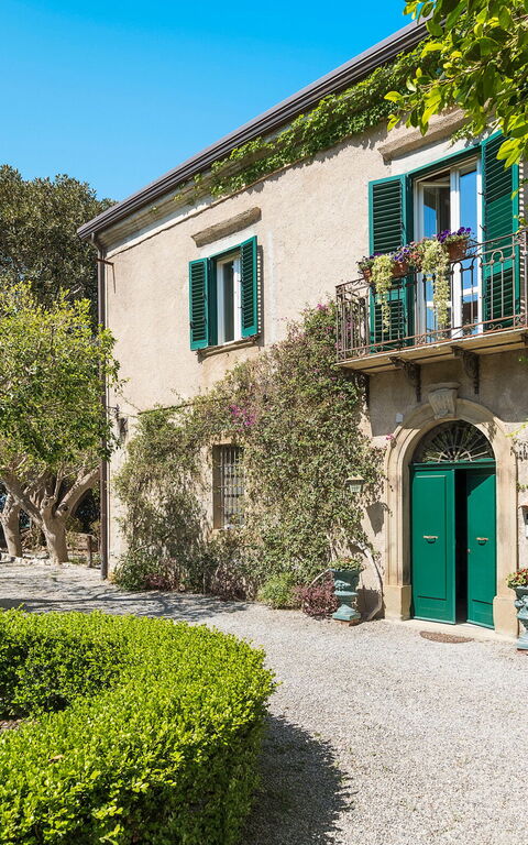 Villa Giuffrè: Building Exterior, Outdoor