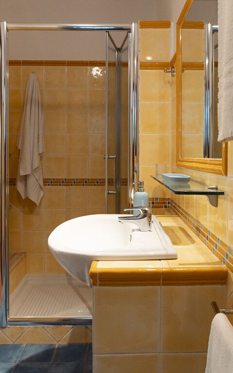 Villa Petra: Bathroom