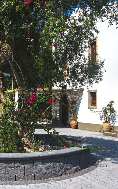 Villa Bellasia: Building Exterior, Outdoor