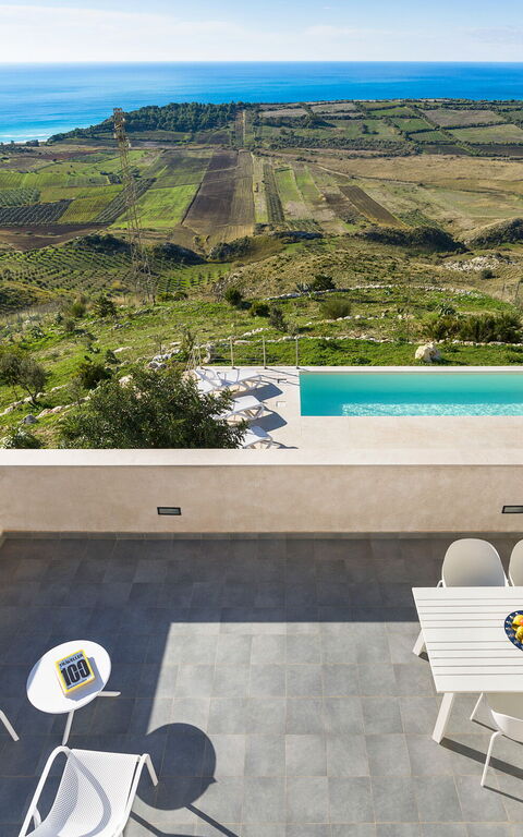 Villa Giglio Di Mare: Building Exterior, Outdoor, Pool, Scenic View