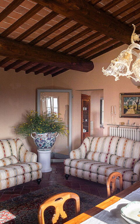 Villa Colle Di Sotto: Dining Room, Living Room