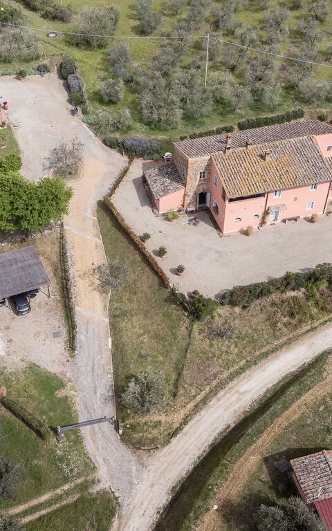 Villa Colle Di Sotto: Building Exterior, Outdoor, Pool, Scenic View