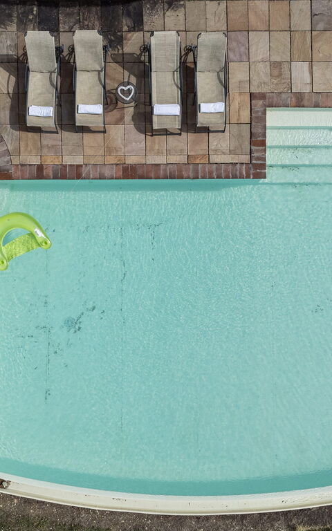 Cottage Colle Di Sotto: Building Exterior, Outdoor, Pool