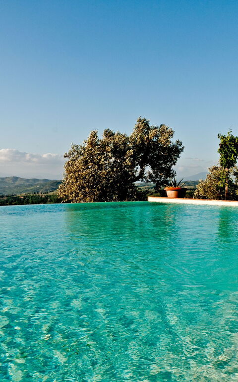 Cottage Colle Di Sotto: Building Exterior, Outdoor, Pool