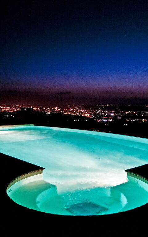 Cottage Colle Di Sotto: Building Exterior, Outdoor, Pool