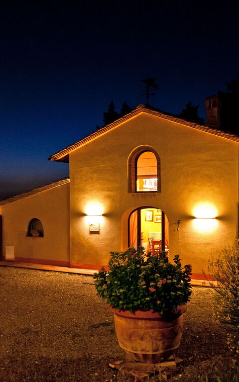 Cottage Colle Di Sotto: Building Exterior, Main Entrance, Outdoor