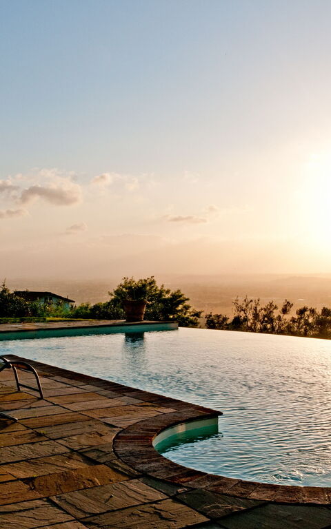 Cottage Colle Di Sotto: Building Exterior, Outdoor, Pool