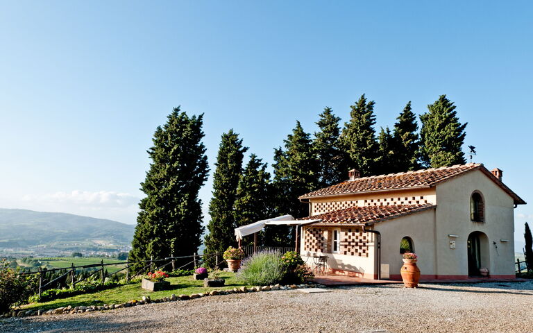 Cottage Colle Di Sotto: Building Exterior, Garden, Main Entrance, Outdoor