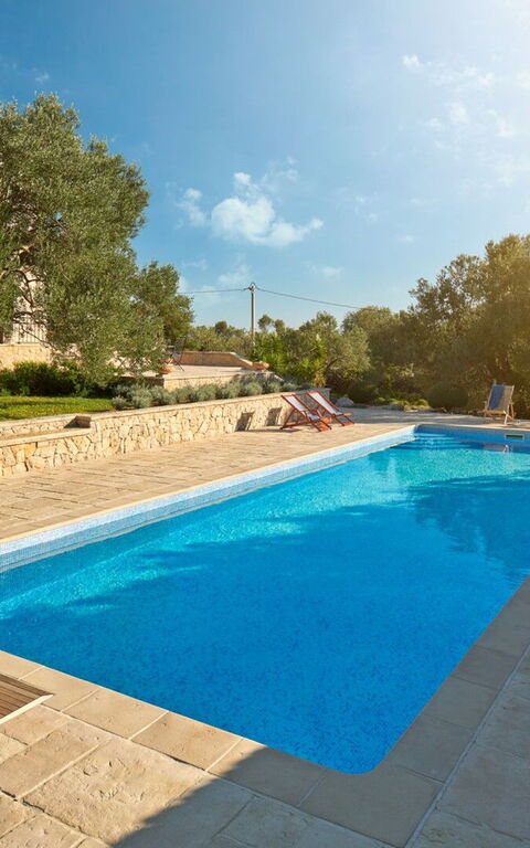 Orvas Villa 189: Pool