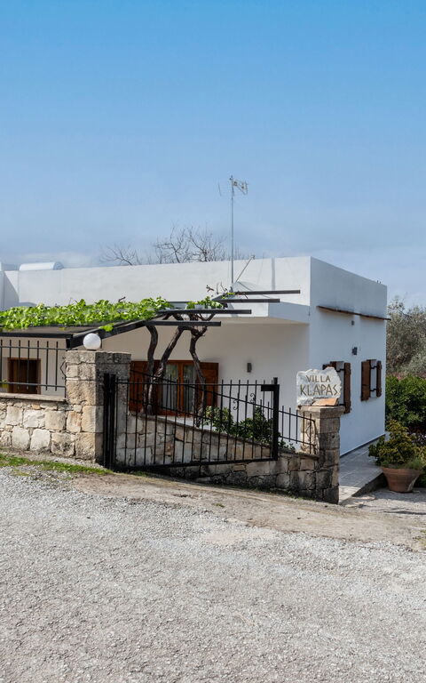 Klapas: Main Entrance