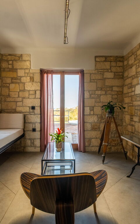 Villa Seiri: Living Room