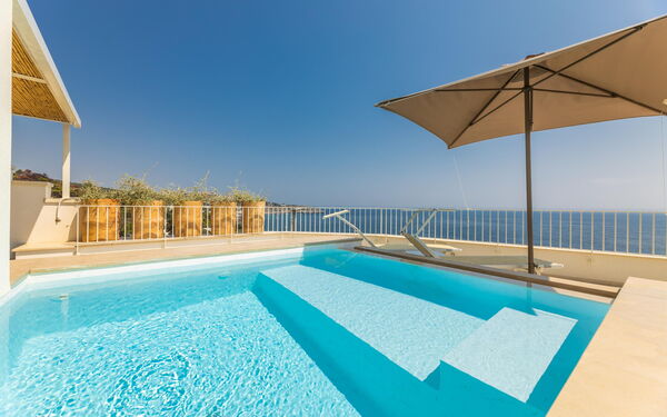Marinaia Gran Vista Mare: Balcony / Terrace / Patio, Building Exterior, Outdoor, Scenic View