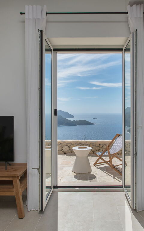 Villa Thea Mare Maistro: Balcony / Terrace / Patio, Bedroom