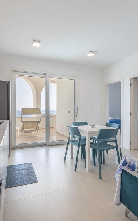 Marinaia Archi: Dining Room, Kitchen