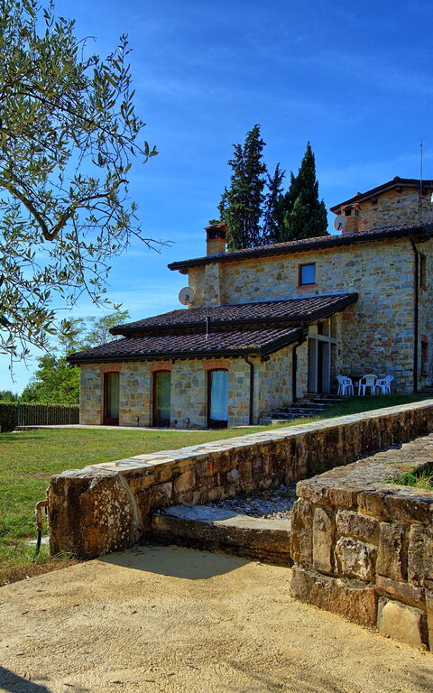 Torre: Building Exterior, Garden, Outdoor