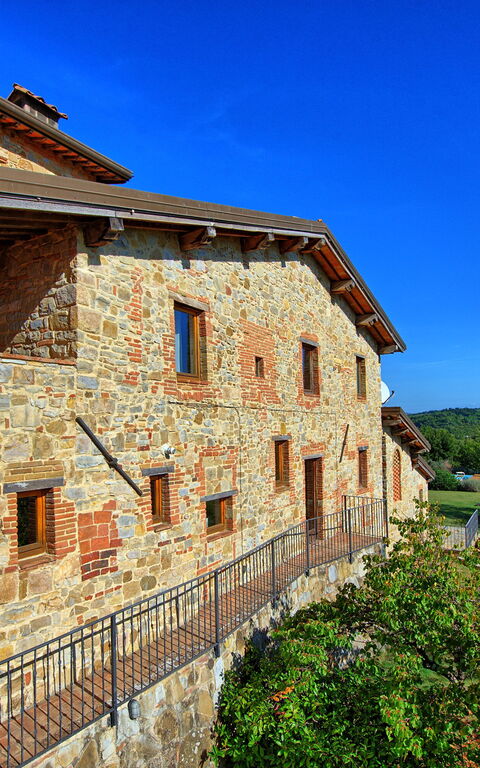 Torre: Building Exterior, Outdoor