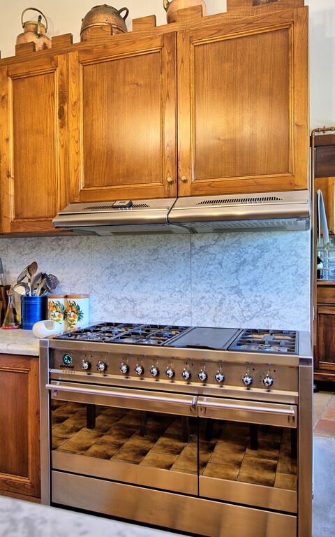 Villa Casciani: Kitchen