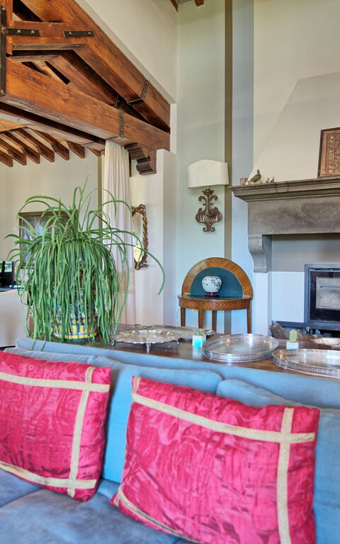 Villa Casciani: Dining Room, Living Room