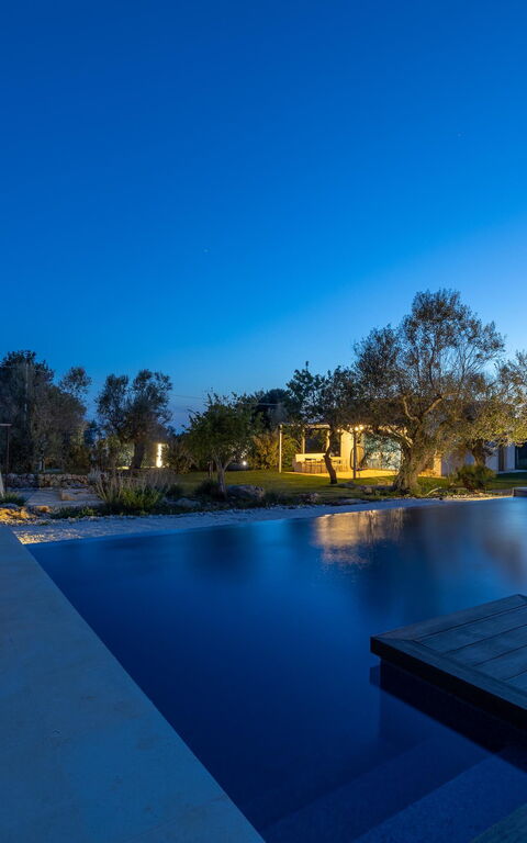 Villa Platino: Building Exterior, Outdoor, Pool