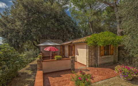 Accommodation Leccino 4: Balcony / Terrace / Patio