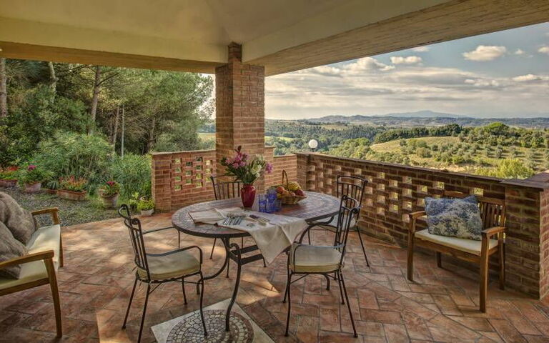 Accommodation Leccino 5: Balcony / Terrace / Patio