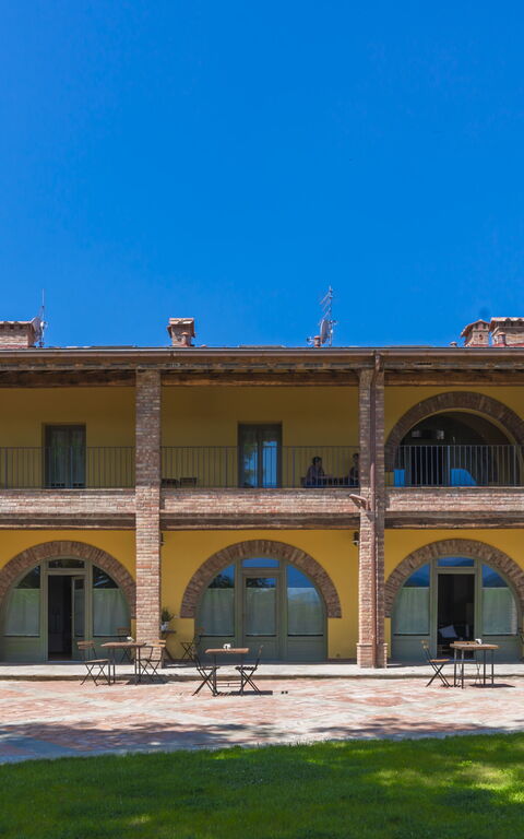 Le Fornaci: Building Exterior, Garden, Outdoor