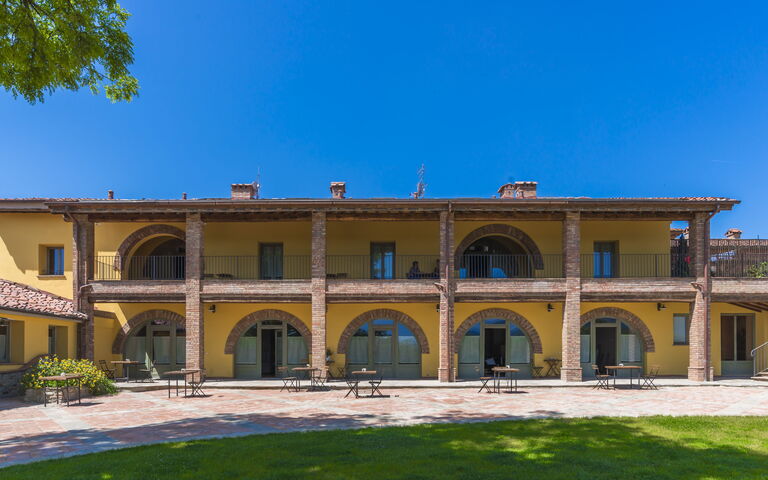 Le Fornaci: Building Exterior, Garden, Outdoor