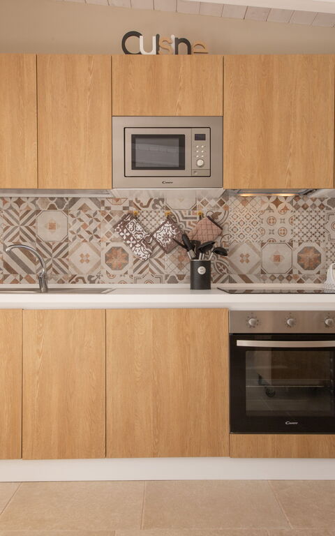 Terra Mater: Dining Room, Kitchen