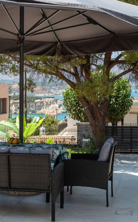 Villa Paul: Balcony / Terrace / Patio, Building Exterior, Outdoor