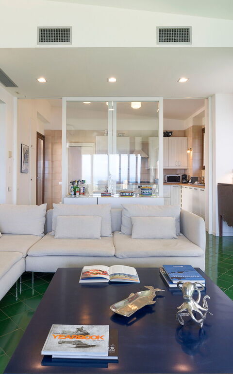 Villa Coralia: Living Room