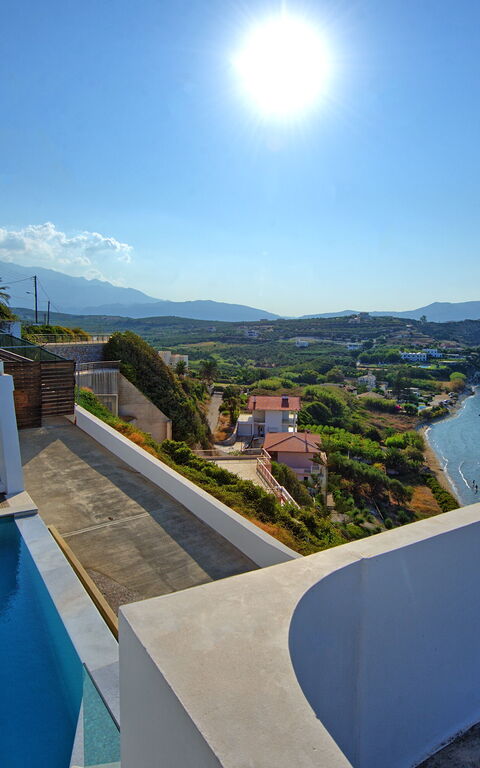 Villa Sapphire: Outdoor, Pool