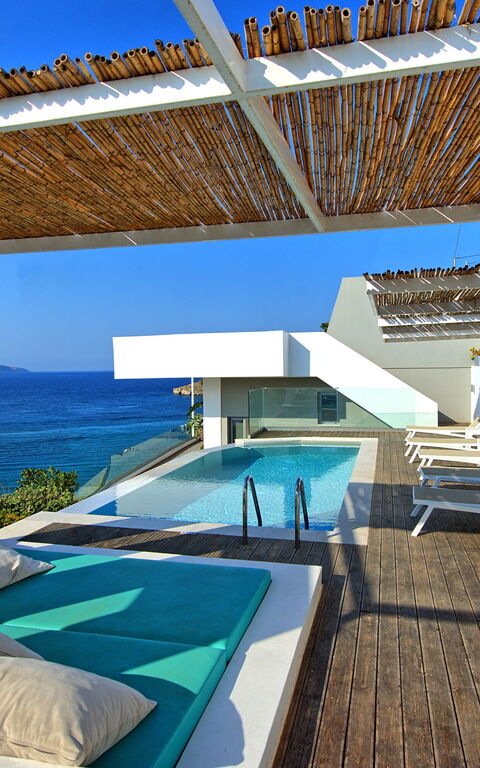 Villa Sapphire: Balcony / Terrace / Patio, Outdoor, Pool