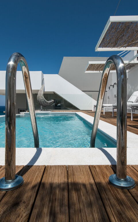 Villa Sapphire: Outdoor, Pool