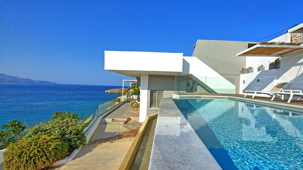 Villa Sapphire: Outdoor, Pool, Scenic View